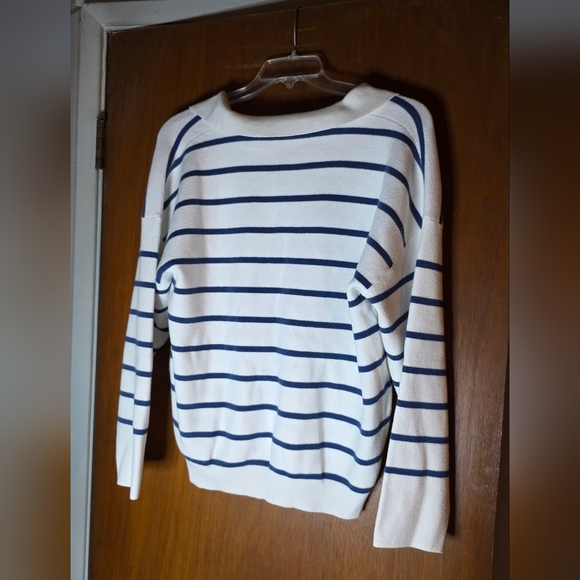 Blue & White Striped Knit Blouse Sweater Size XL - Picture 3 of 3